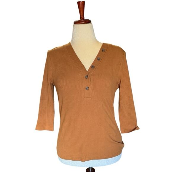 NWT Hobemty Golden Brown Button V-Neck 3/4 Sleeve Knit Top - Large - Picture 4 of 9